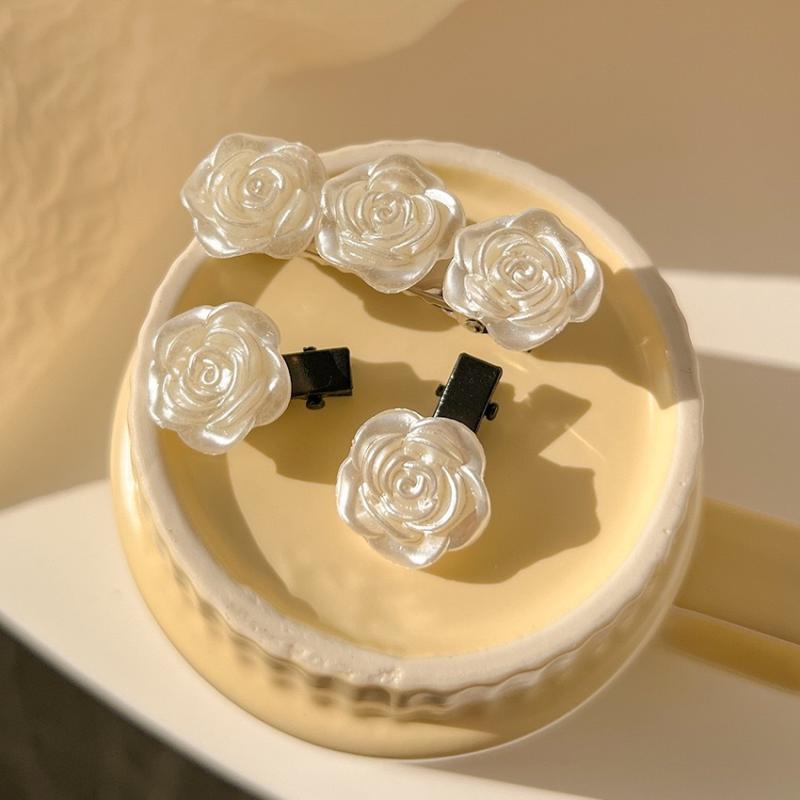 ヘアクリップ レディース ミニ ミニヘアクリップ バレッタ 髪留め 髪飾り 山茶花 カメリア バラ 薔薇 前髪クリップ ヘアピン ダッカールクリップ ヘアアクセサリー かわいい フェミニン エレガント まとめ髪