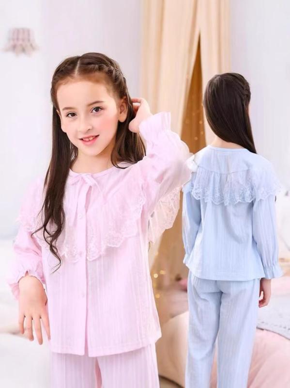 ・カテゴリ: 子供用ルームウェア・主な素材: 綿 ・対象性別: 女児・カラー展開: ライトピンク、ライトブルー・スタイル: 韓国風・対象身長: 100cm、110cm、120cm、130cm、140cm、150cm、160cm・生地の厚さ: 薄手・柄: キャラクター・機能: 吸湿速乾・加工: 柔軟加工