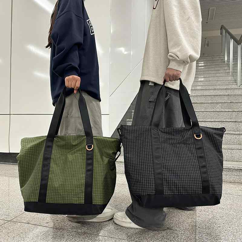 ・容量: 36-55L・主な素材: オックスフォード生地・機能: 通気性・性別: 男女兼用・裏地素材: ナイロン・柄: ストライプ・スタイル: カジュアル旅行・カラー展開: ホワイト、ブラック、パープル、グリーン、ダークカーキ・利用シーン: カジュアル旅行