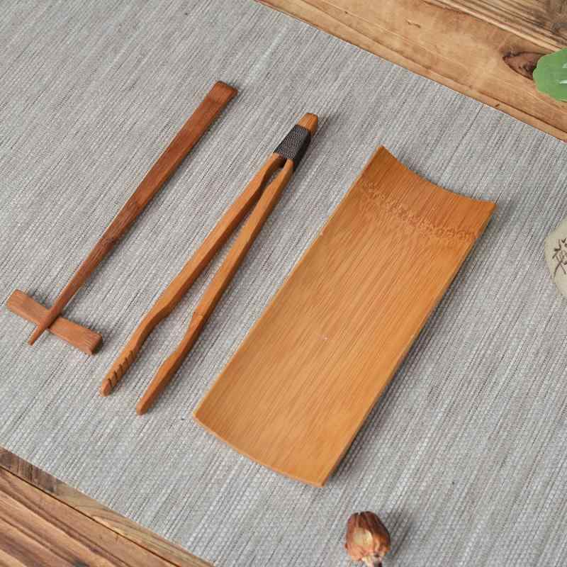 ・カテゴリ: 茶道アクセサリ・主な素材: 竹製・重量: 約200g・スタイル: 現代ミニマル・サイズ: 16.8×7.5cm・セット内容: 炭化茶則4点セット、炭化茶則3点セット、炭化茶枕3点セット、炭化茶則2点セット、炭化茶則、炭化茶クリップ、炭化茶枕、炭化茶針