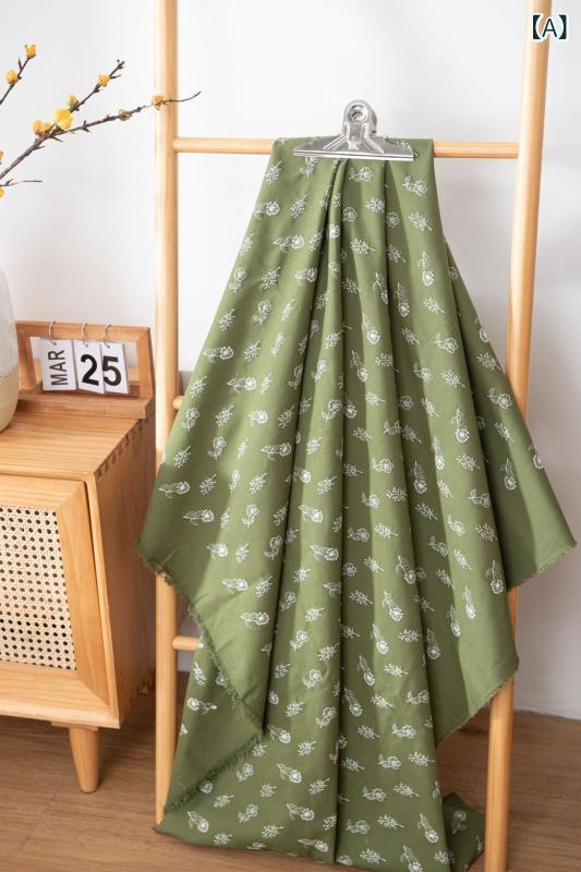 bloomelierの生地 ハンドメイド用 レディース 春夏 コットンリネン 刺繍 エスニック 花柄 キャンバス地 トートバッグ用 クッションカバー用 ソファカバー用 カーテン用 黄色 青色 緑色 茶色 手芸 手作り｜アングル2
