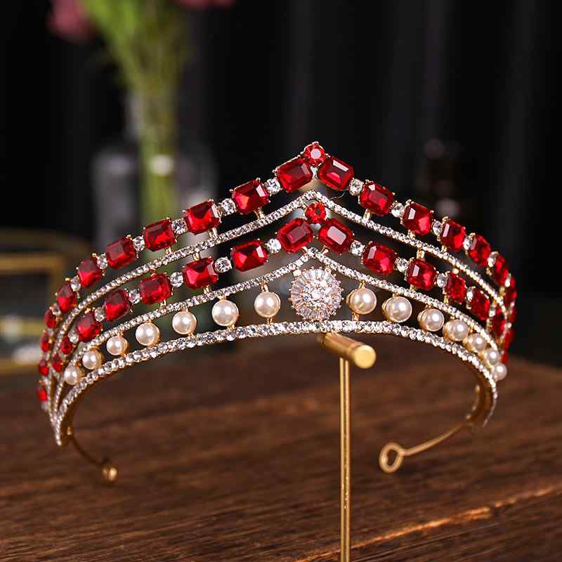 ティアラ レディース ヘアアクセサリー 皇冠 王冠 クラウン ラインストーン パール バロック風 ゴージャス 結婚式 ブライダル ウェディング 髪飾り ジュエリー キラキラ アクセサリー 電気メッキ加工 フォーマル 披露宴 二次会 パーティー