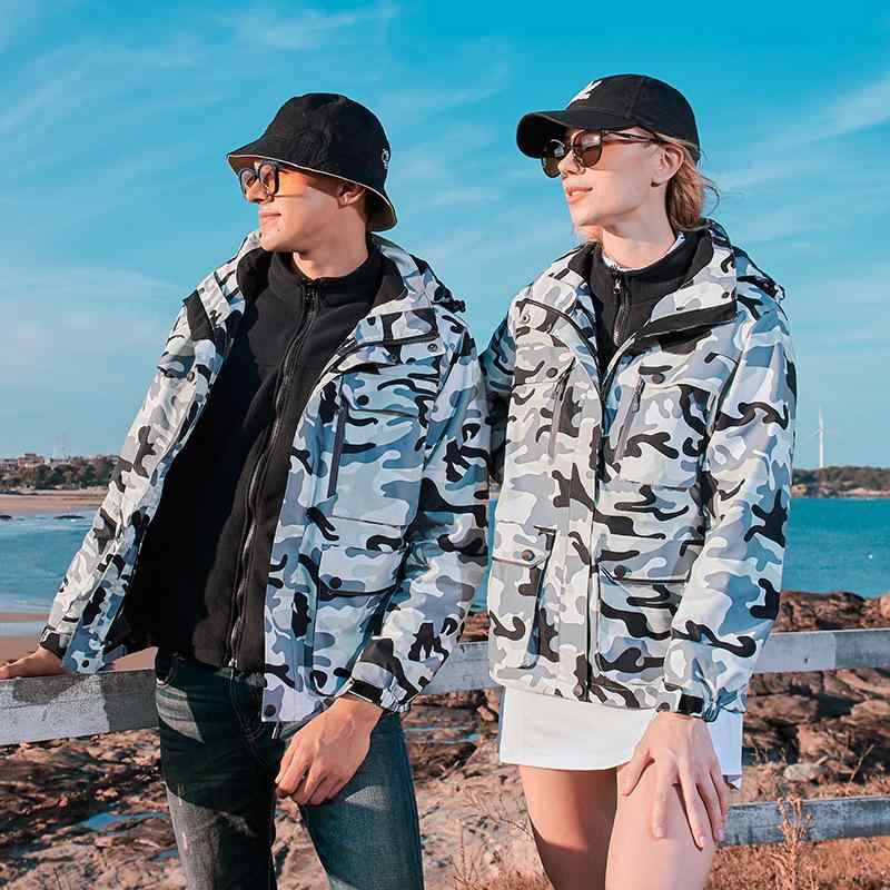 ・カテゴリ: 撥水ジャケット・機能: 防水、紫外線防止、超軽量、保温、耐摩耗、防風、静電気防止、吸湿速乾、防汚・素材: ポリエステル・柄: 格子、無地、迷彩・対象スポーツ: 登山、スキー、ダイビング、ハイキング、キャンプ、釣り、乗馬、射撃、旅行、サイクリング・性別: 男女兼用・デザイン: 前開き、フード付き、2点セット（アウター・インナー脱着可能、インナー付き）・裏地: フリース・防水性: 3000mm・カラー展開: 女性用カーキ、女性用ピンク、女性用ブラック、女性用レッド、女性用グレー迷彩、男性用カーキ、男性用ダークブルー、男性用ブラック、男性用レッド、男性用グレー迷彩・サイズ展開: M、L、XL、2XL、3XL、4XL、5XL、6XL・アウター素材: ゴアテックス・インナータイプ: フリースインナー・対象: カップル・加工: テフロン撥水防汚加工・シルエット: レギュラーフィット・丈: レギュラー丈