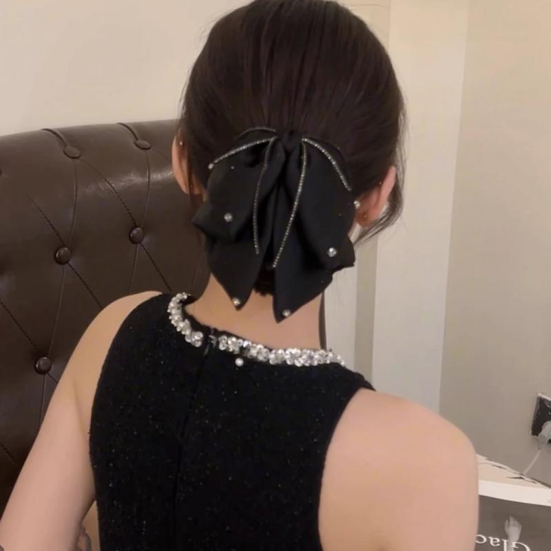 ・カテゴリ: ヘアアクセサリー・スタイル: ファッション通勤、軽奢風・主な素材: 布・デザイン: リボンポニーフック・種類: ポニーフック・カラー展開: ブラック（タッセル付き）・対象: レディース・流行要素: リボン