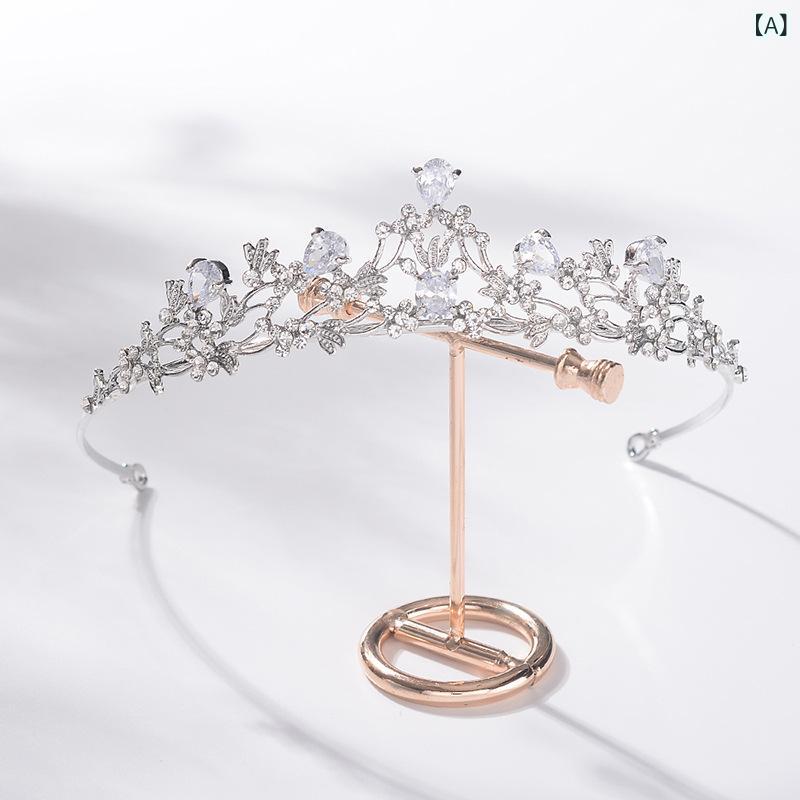 bloomelierのヘアアクセサリー レディース 髪飾り 皇冠 クラウン ティアラ ウェディング 結婚式 花嫁 ブライダル 披露宴 フォーマル ドレス キラキラ ジルコニア ラインストーン 上品 エレガント キュート プレゼント｜アングル2