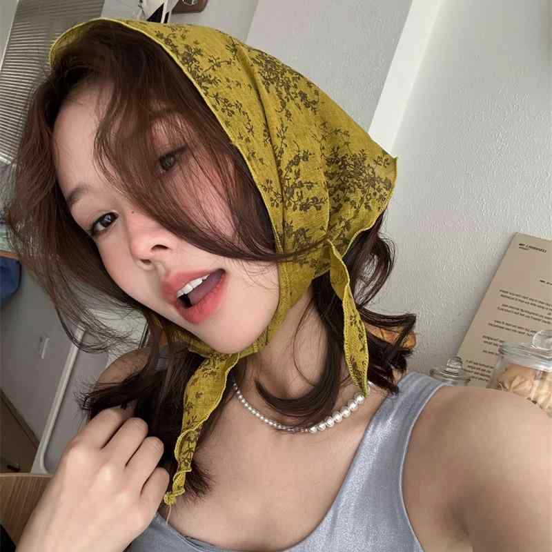 ・対象: 男女兼用・主な素材: その他・織り方: 経編・柄: ボーダー・スタイル: 万能・カラー展開: マスタード、ベージュ、グレー