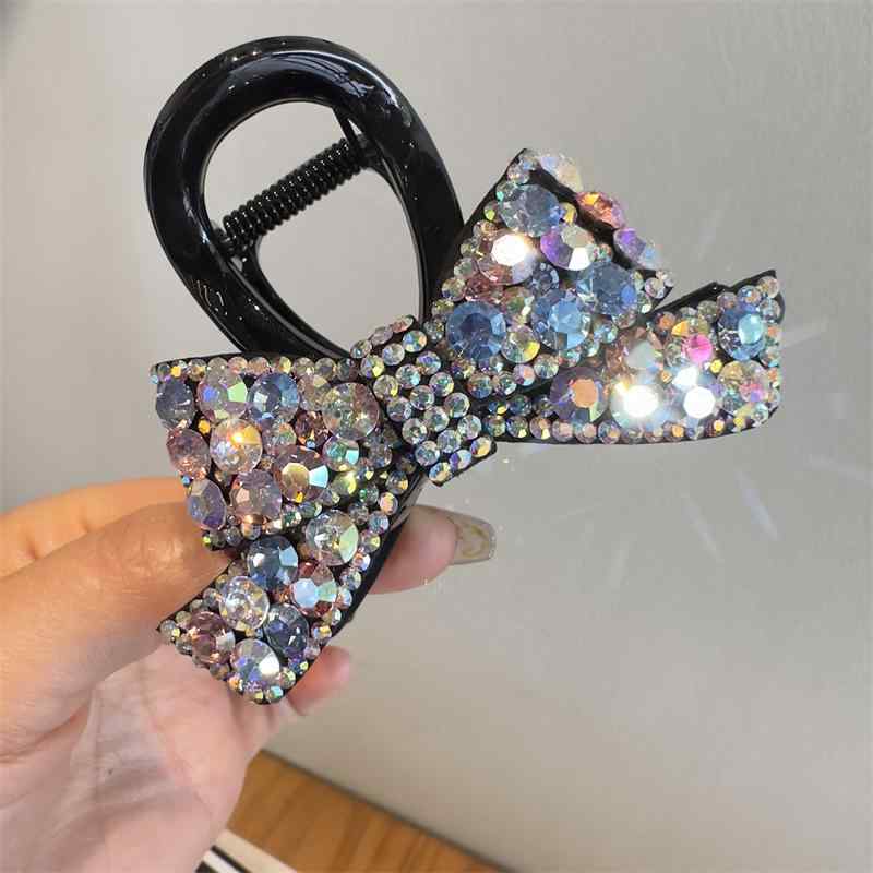 ・素材: 人造水晶・スタイル: 抓クリップ・加工技術: 手作り・ヘアクリップ分類: 抓クリップ・カラー展開: カラフル、シャンパンバイカラー、ピンク・トレンド要素: テクスチャ・スタイル: ins風・スタイル分類: 個性トレンド・製品カテゴリ: ヘッドドレス・対象: レディース・トレンド要素分類: 自然