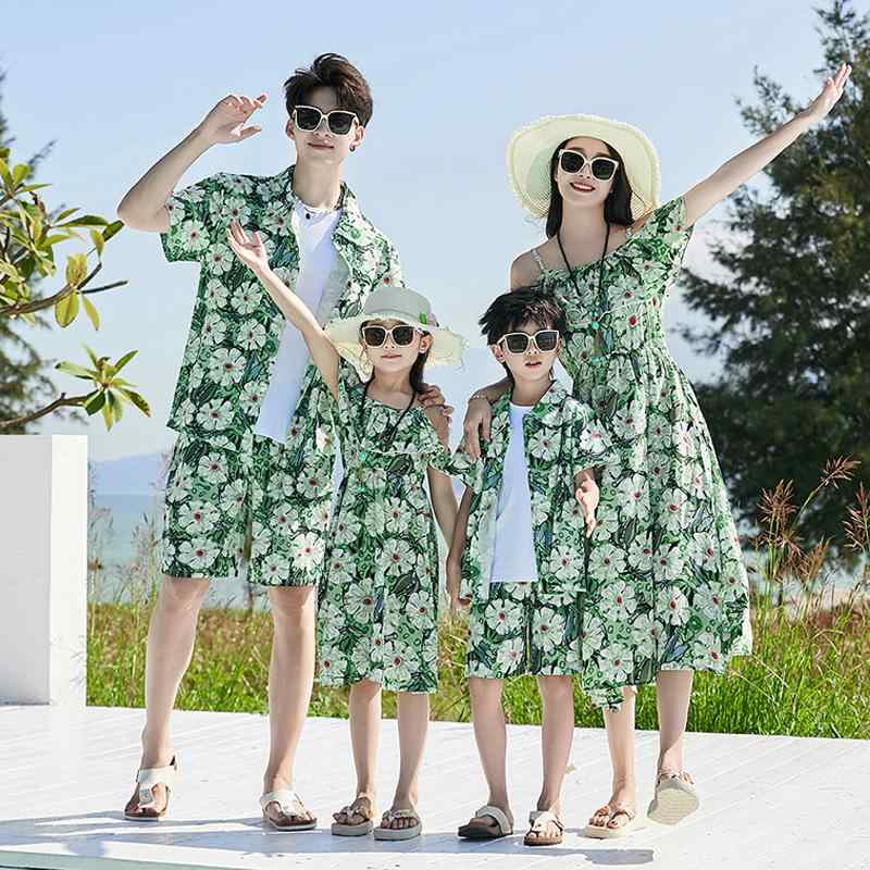 ・カテゴリ: 親子ペア服・対象: 男性、ファミリー・セット内容: セットアップ・スタイル: 韓国風、ボヘミアン、田園風・加工技術: ソフト加工・柄: 花柄・生地の厚さ: 薄手・主な素材: 綿 95%・安全基準: B類・カラー展開: アサガオセット、メンズシャツ・対応身長: 90cm、100cm、110cm、120cm、130cm、140cm、150cm、160cm、大人S、大人M、大人L、大人XL、大人2XL、大人3XL、大人4XL・サイズ展開: S、M、L、XL、XXL