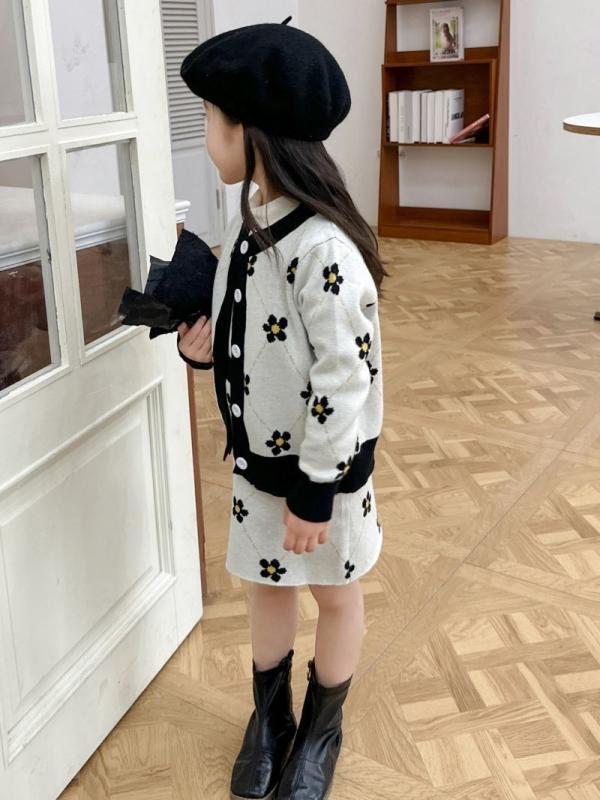 セットアップ キッズ 女の子 春秋 ニット セーター 長袖 カーディガン スカート 2点セット 丸首 前開き 花柄 アニマル かわいい 色
