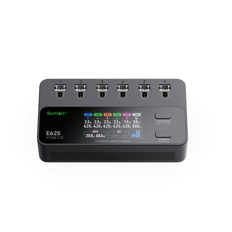 ラジコンバッテリー充電器 6ポート独立制御 同時急速充電 TypeC PD XT6 充電 放電 両対応 高精細IPS液晶搭載 コンパクト 放熱設計 耐衝撃ケース・6ポート独立制御により6つのバッテリーを同時に急速充電可能（各ポート独立で最適な電流を供給）・充電仕様：最大2.5A / 1W・放電仕様：最大2.5A / 8W（充電・放電両対応、過充電・過放電防止機能）・電源入力：TypeC PD（9V/12V/15V/2V マルチ電圧対応、ートPC・スマートフォン等の充電対応）、XT6（大電流機器への安定供給対応）・本体重量：95g（小型・軽量設計）・仕様：放熱設計、耐衝撃ケース、省エネ設計・ディスプレイ：高精細IPS液晶（視野角8°、バックライト搭載）・表示機能：充電状況・電圧・電流をリアルタイム表示