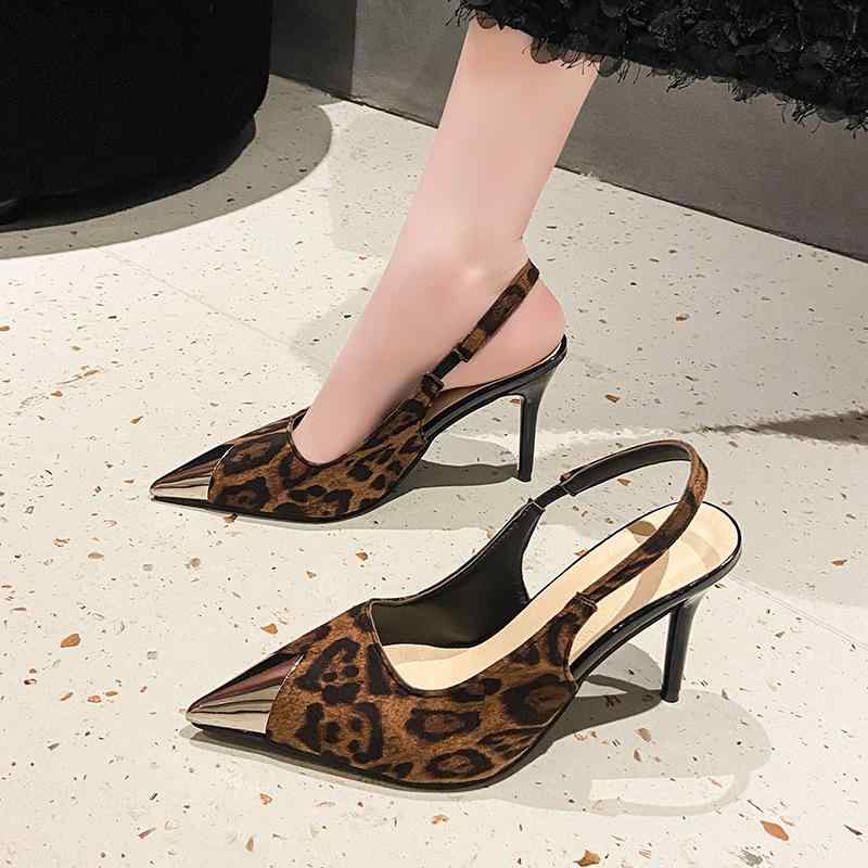・カテゴリ: バックストラップミュール・ヒールの高さ: 6cm、9cm・サイズ展開: 34、35、36、37、38、39、40、41、42・アッパー素材: PU・つま先の形状: ポインテッドトゥ・スタイル: カジュアル・ソール素材: 合成ゴム・ライニング素材: PU・着用方法: スリッポン