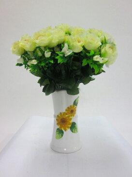 光触媒造花　ローズブッシュ（ばら） ホワイト かわいいバラ(造花)の花を集めた花束です。お部屋の装飾やフラワーアレンジなどにおススメです。