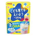 明治 明治ミラフル 粉末飲料 ストロベリー風味 商品説明 『明治 明治ミラフル 粉末飲料 ストロベリー風味』 ◆すっきりした甘さの、牛乳に溶かして飲む、おいしい粉末飲料 ◆こどもに人気のストロベリー風味 ◆幼児期の成長に重要な4つの栄養素、鉄・亜鉛・カルシウム・ビタミンDを配合 ◆これからたくさんのことを学ぶ、幼児期のアタマにとても大切なDHAを配合 ◆チャック付きパウチ袋で衛生的に保存できる ◆甘さ控えめ。甘味料無添加 明治 明治ミラフル 粉末飲料 ストロベリー風味　詳細 栄養成分　製品7.5g当たり エネルギー 30kcal たんぱく質 0.06g 脂質 0.13g 炭水化物 7.1g 食塩相当量 0.013g 亜鉛 0.2mg カルシウム 70mg 鉄 1.75mg ビタミンC 25mg ビタミンD 1.24μg DHA 18mg 原材料など 商品名 明治 明治ミラフル 粉末飲料 ストロベリー風味 原材料もしくは全成分 砂糖(国内製造)、DHA含有精製魚油パウダー、たんぱく質濃縮ホエイパウダー、酵母／炭酸Ca、V.C、増粘剤(プルラン)、カゼインNa、香料、クチナシ色素、ピロリン酸第二鉄、V.D、(一部に乳成分を含む) 保存方法 直射日光および高温多湿の場所を避けて保存してください。 内容量 75g 販売者 明治 品名・名称 栄養調整食品 アレルギー物質 乳成分 ご使用上の注意 ・あけくちや袋のはしで手を切るなどのケガをしないようにご注意ください。 ・開封後はホコリや髪の毛が入らないようチャックをしっかりと閉め、直射日光や高温多湿の場所を避けて保管し、なるべく早めにお召し上がりください。 ・濡れたスプーンを袋の中に入れないでください。粉が固まることがあります。 ・魚由来の原材料を一部に使用しております。使用している原材料の性質上、特有の匂い・味がする場合がありますが、品質には問題ありません。 ・製品の粉の色にばらつきが見られることがあります。これは原材料の一部で品質には問題ありません。 原産国 日本 広告文責 株式会社プログレシブクルー072-265-0007 区分 ベビーフード明治 明治ミラフル 粉末飲料 ストロベリー風味　75g×3個セット　