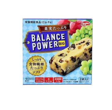 ハマダコンフェクト ヘルシークラブ バランスパワービッグ 果実たっぷり 商品説明 『ハマダコンフェクト ヘルシークラブ バランスパワービッグ 果実たっぷり』 1袋(2本入り)あたり：カルシウム240mg、鉄2.2mg、食物繊維3.2g。カロリー135kcal。 ◆アップルゼリー1％使用。 ◆カルシウムは、骨や歯の形成に必要な栄養素です。 ◆鉄は、赤血球を作るのに必要な栄養素です。 ◆※パッケージデザイン・内容量等は予告なく変更されることがあります。 ハマダコンフェクト ヘルシークラブ バランスパワービッグ 果実たっぷり　詳細 栄養成分表示　2本(33.0g)当たり エネルギー 135kcaL たんぱく質 0.9g 脂質 5.4g 炭水化物 22.3g 糖質 19.1g 食物繊維 3.2g 食塩相当量 0.115g カルシウム 240mg 鉄 2.2mg ビタミンA 260μg ビタミンB2 0.47mg ビタミンB6 0.44mg ビタミンB12 1.4μg ビタミンD 3.0μg ビタミンE 2.2mg ナイアシン 4.4mg パントテン酸 1.9mg 原材料など 商品名 ハマダコンフェクト ヘルシークラブ バランスパワービッグ 果実たっぷり 原材料もしくは全成分 レーズン(アメリカ製造)、小麦粉、ショートニング、砂糖、還元水飴、マーガリン、 難消化性デキストリン、砂糖結合水飴、りんご加工品、食塩／加工澱粉、結晶セルロース、卵殻Ca、グリセリン、乳化剤(大豆由来)、酸味料、膨張剤、ピロリン酸鉄、着色料(カロチン、パプリカ色素、ターメリック色素)、増粘剤(ペクチン:オレンジ由来)、ナイアシン、V.E、パントテン酸Ca、酸化防止剤(V.C)、香料(乳由来)、V.B2、V.B6、V.A、V.D、V.B12 内容量 2袋入 販売者 ハマダコンフェクト株式会社 一日当たりの摂取目安量 ・一日当たり1袋(2本)を目安にお召し上がりください。 ・一日当たりの摂取目安量に含まれる機能に関する表示を行っている栄養成分の量が栄養素等表示基準値(18歳以上、基準熱量2200kcaL)に占める割合：カルシウム34％、鉄33％ ご使用上の注意 ・本品製造工場では、 くるみ、 落花生を含む製品を製造しています。 (特定原材料について記載しています)。 ・ごくまれにレーズン由来のヘタ、茎、種子が入る場合があります。 ・開封後はなるべく早めにお召し上がりください。 ・本品は、多量摂取により疾病が治癒したり、より健康が増進するものではありません。一日の摂取目安量を守ってください。 ・食生活は、主食、主菜、副菜を基本に、食事のバランスを。 ・本品は、特定保健用食品と異なり、消費者庁長官による個別審査を受けたものではありません。 原産国 日本 広告文責 株式会社プログレシブクルー072-265-0007 区分 食品ハマダコンフェクト ヘルシークラブ バランスパワービッグ 果実たっぷり　2袋入×5個セット