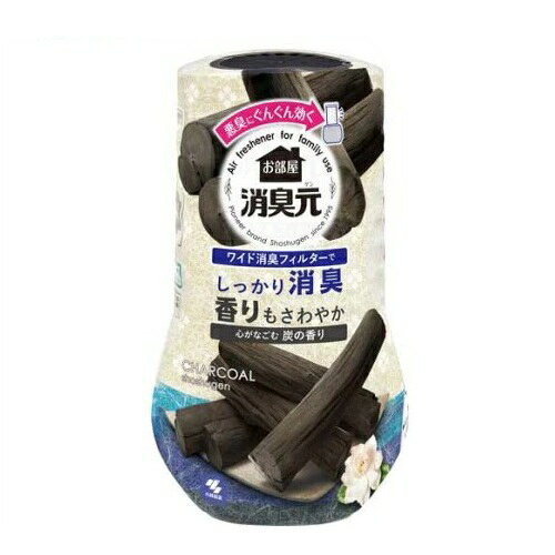 小林製薬 お部屋の消臭元 置き型 心なごむ炭 商品説明 『小林製薬 お部屋の消臭元 置き型 心なごむ炭』 ◆デコボコ加工の「ワイド消臭フィルター」が悪臭をキャッチ！イヤなニオイをしっかり消臭します。 ◆落ち着いたウッディの香りを中心に、フローラルとバニラの甘さをアクセントに加えた、温かみのあるオリエンタル調の香り。 ◆シャバシャバで香りリフレッシュ。 ◆消臭フィルターを引き上げ、好きな強さに香り調節。 ◆大容量400mLで効果長持ち。最後の一滴まで残さず効く。 ◆再生樹脂を使用した容器。 ※パッケージデザイン・内容量等は予告なく変更されることがあります。 小林製薬 お部屋の消臭元 置き型 心なごむ炭　詳細 原材料など 商品名 小林製薬 お部屋の消臭元 置き型 心なごむ炭 原材料もしくは全成分 アミノ酸系消臭剤、香料、界面活性剤(非イオン、陰イオン)、色素 内容量 400ml 販売者 小林製薬 ご使用方法 (1)ミシン目にそってはがす (2)外キャップを後ろにたおしてはずす (3)反時計まわりにまわす (4)平らな場所に置きゆっくり引き上げる (5)外キャップをしっかり閉める ★使用期間 ・約1.5ヶ月〜3ヶ月間(消臭フィルターの引き上げ高さと使用環境により異なります) ご使用上の注意 ★使用上の注意 ・本品は飲めない。 ・小児、認知症の方などの誤飲に注意する。 ・小児、認知症の方などの手の届くところには置かない。 ・安定した場所に置き、倒れたまま放置しない。 ・外キャップだけで本品を持ち上げない。 ・液がこぼれるので横・斜めにしない。 ・液がつくとシミや変色、変形の原因となる場合があるので、すぐに拭き取る。 ・用途以外に使用しない。 ・直射日光のあたる所、高温の場所に置かない。変色・変質することがある。 ★応急処置 ・液体が目に入った場合は、すぐに流水で洗い流す。 ・消臭フィルターの調節時や分別廃棄の際、液体が手についた場合はよく洗う。 ・飲んだ場合は、吐かせずにコップ1〜2杯の水を飲ませる。 ・気分が悪くなったときは、使用を中止する。 ・異常がある場合は本品を持参し、医師に相談する。 原産国 日本 広告文責 株式会社プログレシブクルー072-265-0007 区分 日用品小林製薬 お部屋の消臭元 置き型 心なごむ炭　400ml×10個セット
