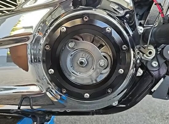 M8ソフテイル ダービーカバー スケルトン ハーレー Slim Street Bob Low Rider Fat Bob FLSB Deluxe Breakout 2018-2024 ブレイクアウト