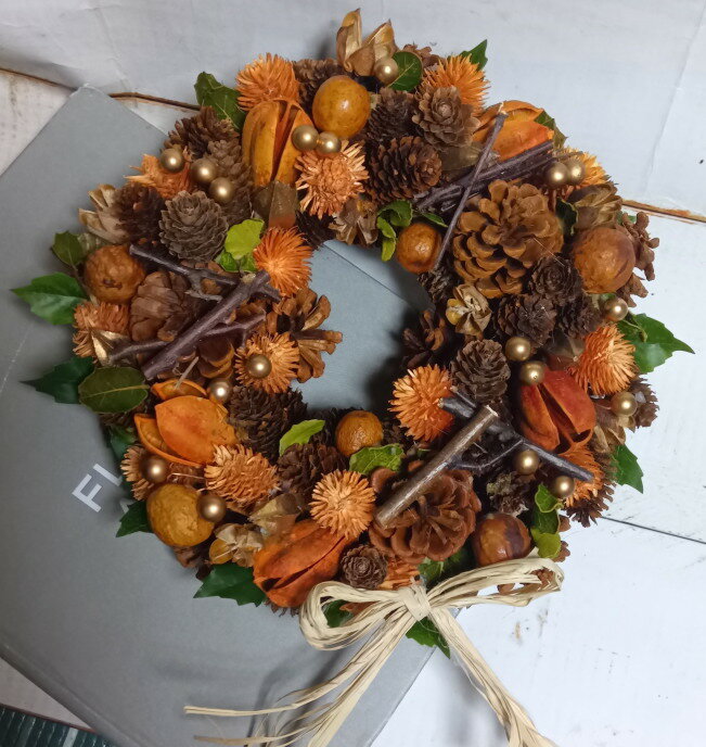 「秋色リース」】オレンジ色のリース・ビタミンカラー・ハロウィン・ハロウインのスワッグ・秋色リース