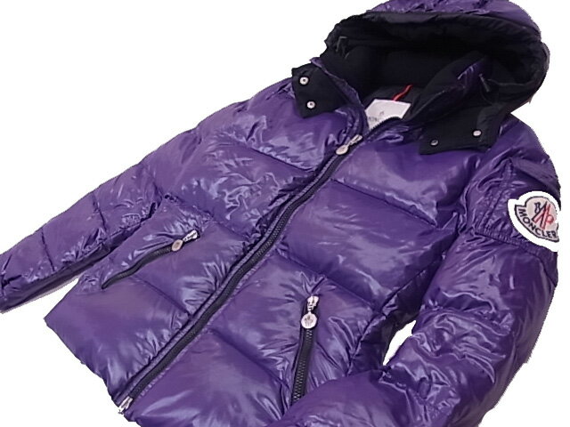 【中古】◇美品◇モンクレール MONCLER◇シャイニーダウンジャケット 　フード付　マーク付 美ライン 高級羽毛 レディース