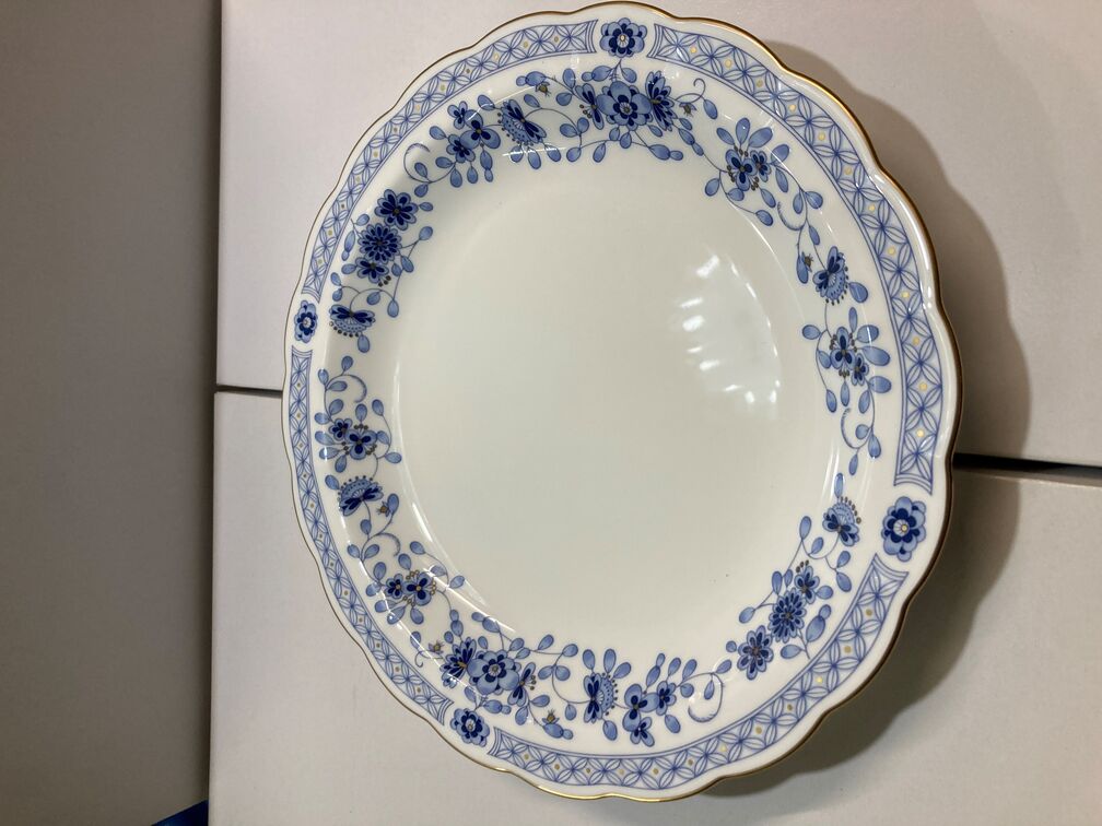 Rakuten - 【NARUMI(ナルミ)】　　ミラノ　25cmパスタ皿・廃盤商品・巣量限定・ 引き出物/内祝い/結婚祝い/誕生日祝い/出産祝い/記念品プレミアム・アート・ボンチャイナ　ブランド通販