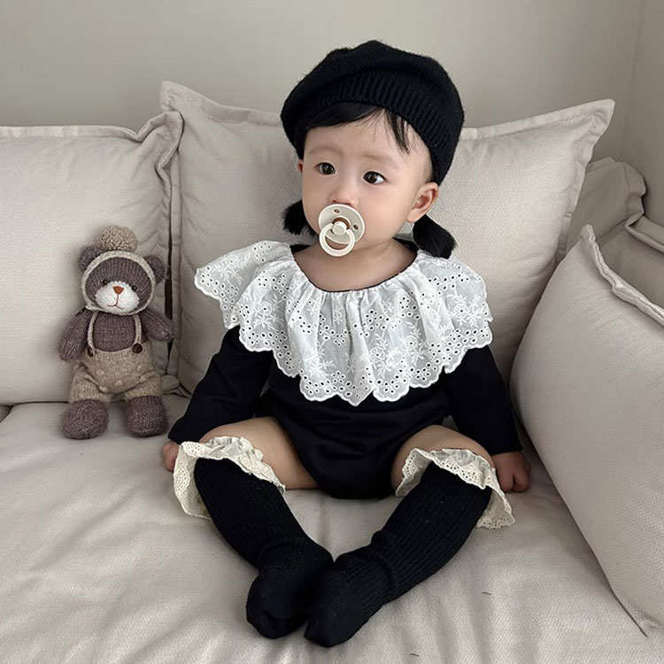 【Fashionsale半額OFF！】ベビー ロンパース レース襟付き 靴下付き ベビー ワンピース 女の子 カバーオール 赤ちゃん おしゃれ 可愛い ベビー服 プレゼント