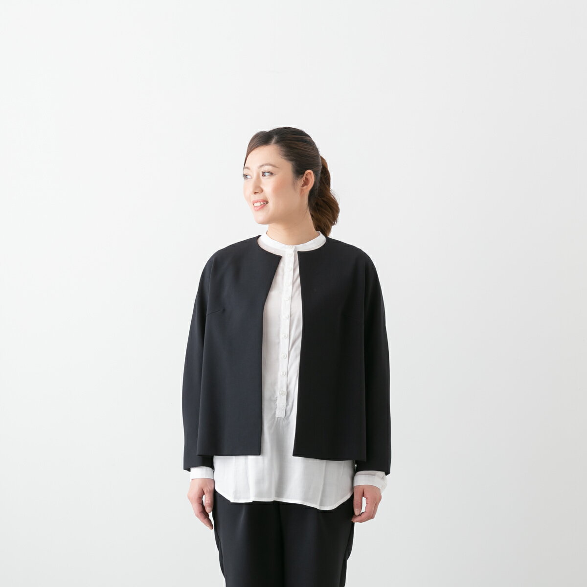 TRAVAIL MANUEL トラバイユ マニュアル ダブルクロス ノーカラー ジャケット 4色 TM4002のサムネイル