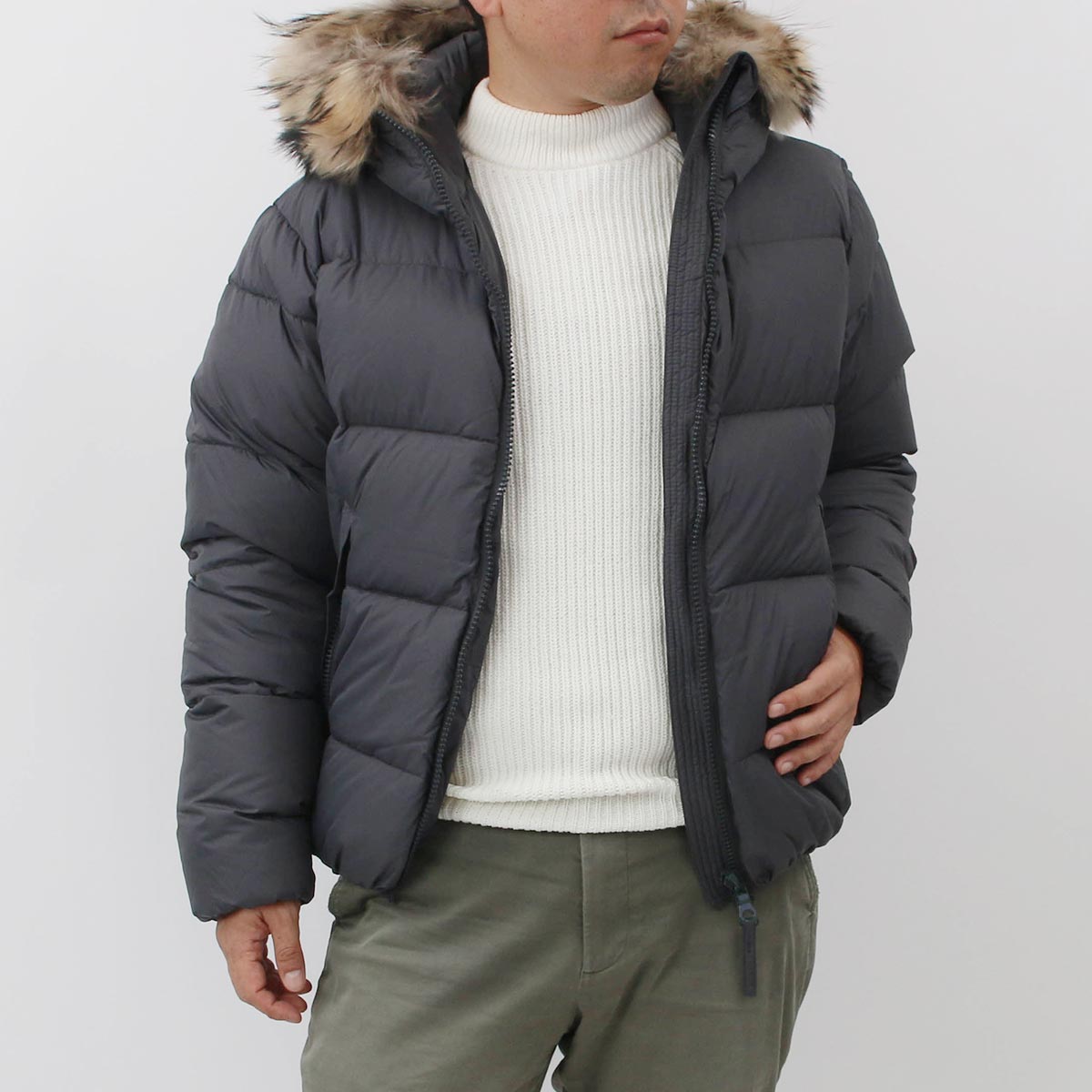 デュベティカ ダウンジャケット アウター メンズ ベガ チンクエ フード付き 着脱可能ファー付き カーボングレー 182-U.5971N01 1162 MFN ...