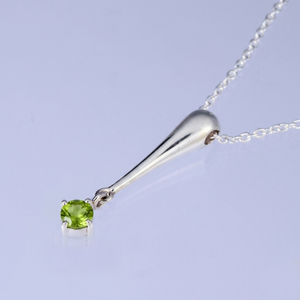 Peridot - 【シルバーネックレス】8月の誕生石 ぺリドット 涙のしずくのネックレス シルバー925 レディース・夫婦円満 / Shooting star 雫 卒業 入学 【コンビニ受取対応商品】【送料無料】 ご褒美 卒業祝い 就職祝い 卒業記念 成人祝い 記念