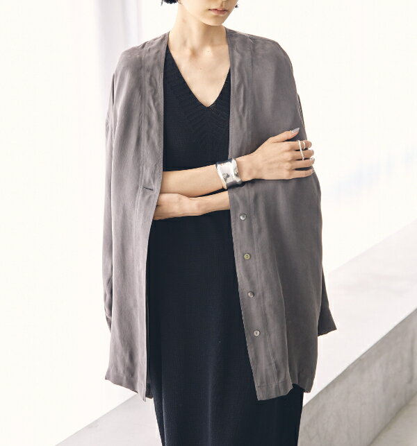 【待望のリピート】【即納】TODAYFUL トゥデイフルLIFE's ライフズ2022春コレ受注会 待望Collarless Satin Shirts カラーレスサテンシャツ 12210402 吉田怜香【2022AW新作】【あす楽】のサムネイル