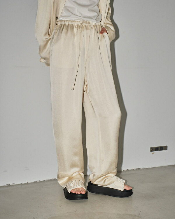 TODAYFUL トゥデイフル2024 Spring/Summer 2024春夏Satin Easy Pants サテンイージーパンツ 12410709 吉田怜香