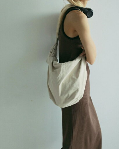 【即納】ànuke アンヌーク anuke2025ss 2025springl/summerKnot Nylon Bag ノットナイロンバッグ 62511007 船曳ひろみ【2025SS新作】≪2月7日入荷≫ 【即納】ànuke アンヌーク anuke2025ss 2025springl/summerKnot Nylon Bag ノットナイロンバッグ 62511007 船曳ひろみ【2025SS新作】≪2月7日入荷≫