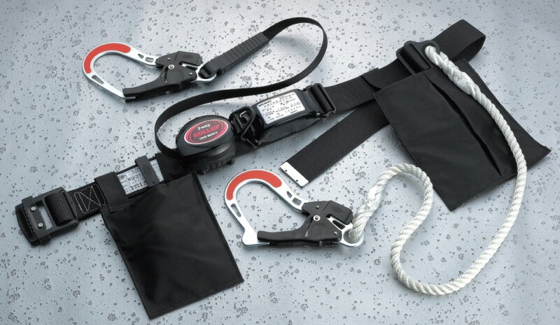【送料込み(一部地域除く)】【現場保安用品】TOYO SAFETY(トーヨーセフティー)新規格対応 胴ベルト型 墜落制止用器具 2WAYローラップ No.RU-211W【572】