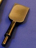 【大工工具】川嶋(カワシマ)左助廣正 のみ(鑿)用 青鋼 特殊鍛錬 サイズ:24mm専用替刃【452】