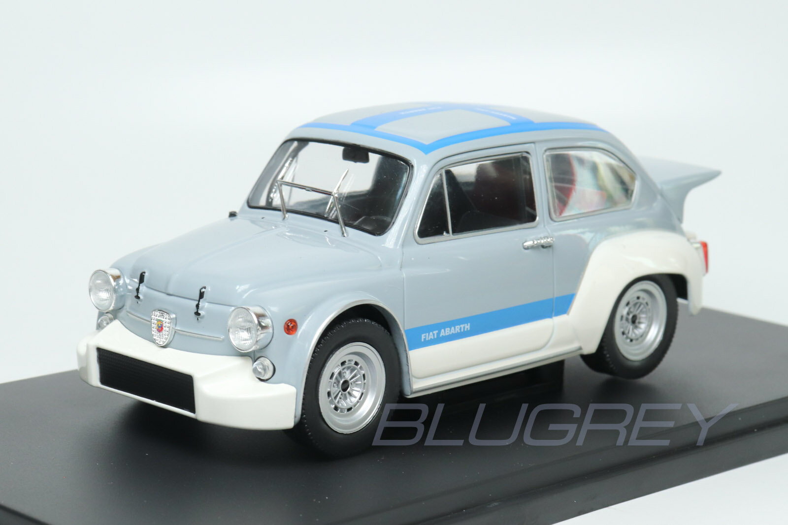 【美品】フィアット•アバルト 1000 TC ミニカー Revell フィアット アバルト 1000 TC 1/18 #999 【レベル Fiat Abarth