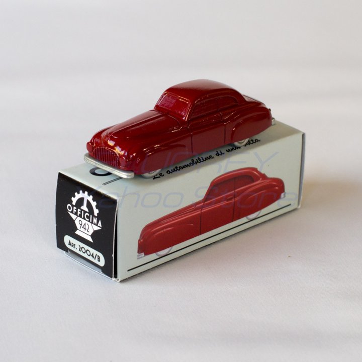 【国内在庫品】OFFICINA-942 1/76 FIAT 1500 COUPE SPORT GHIA 1947 オフィチーナ 942 フィアット 1500 クーペ ギア レッド ◇ART2004B