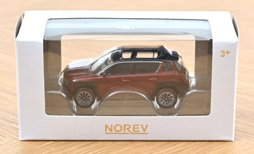 �ڹ���߸��ʡۥΥ�� 1/64 ��Ρ� 4 ����ȥ� E�ƥå� 2025 ��å� Norev Renault 4 E-Tech Electric Carmin Red