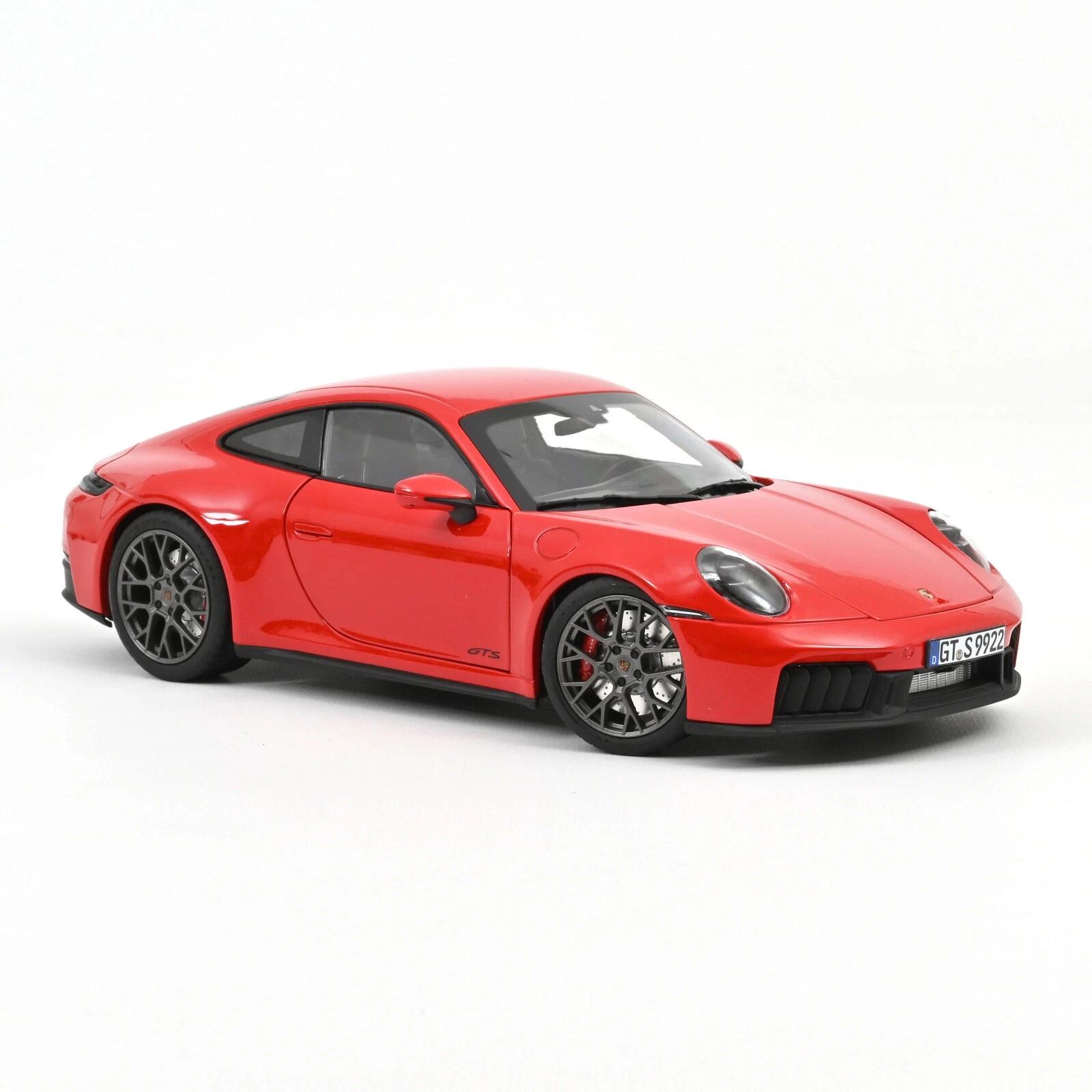 Rakuten - ノレブ 1/18 ポルシェ 911 992 カレラ4 GTS 2025 ガーズレッド NOREV PORSCHE 911 Carrera 【国内在庫品】