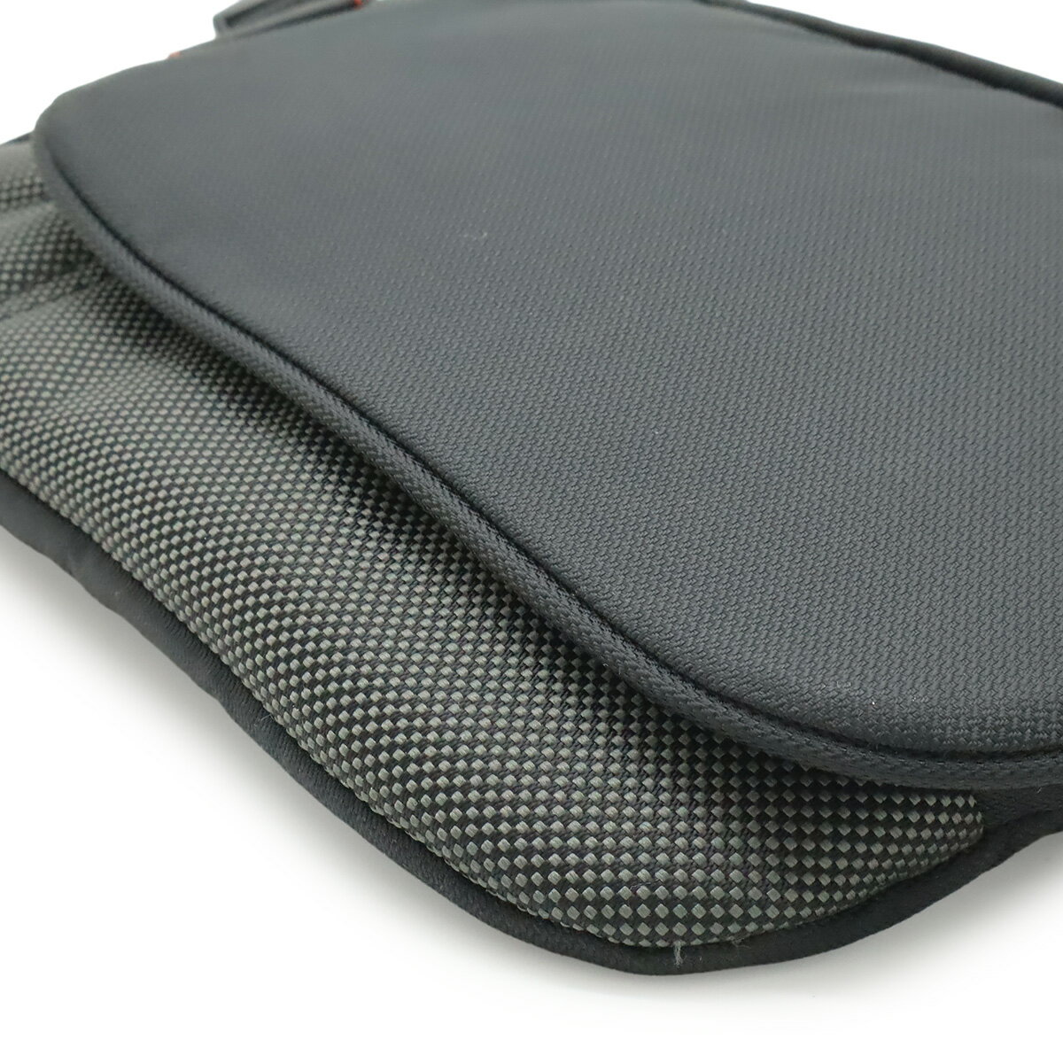 TUMI トゥミ T-TECH ESSENTIAL GEAR ウエストバッグ ボディバッグ ベルトバッグ ス...
