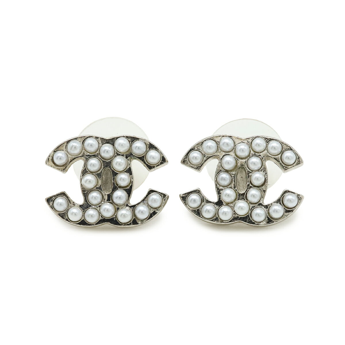 乐天商城 - CHANEL シャネル ココマーク パールピアス メタル フェイクパール ホワイト 09V シルバー金具 【中古】