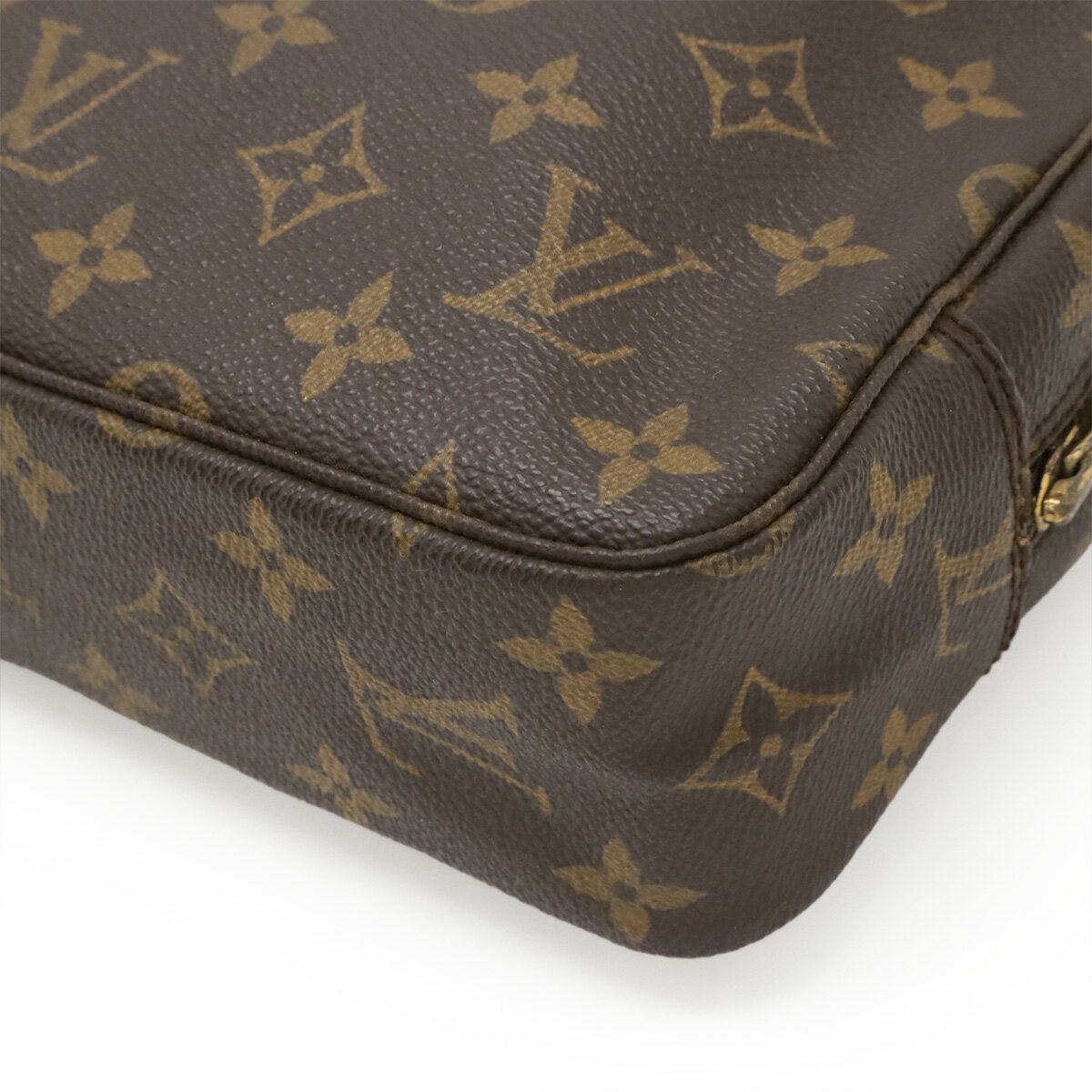 LOUIS VUITTON ルイ ヴィトン モノグラム トゥルース トワレット23 化粧ポーチ セカンドバッグ クラッチバッグ ポーチ 小物入れ M47524 【中古】