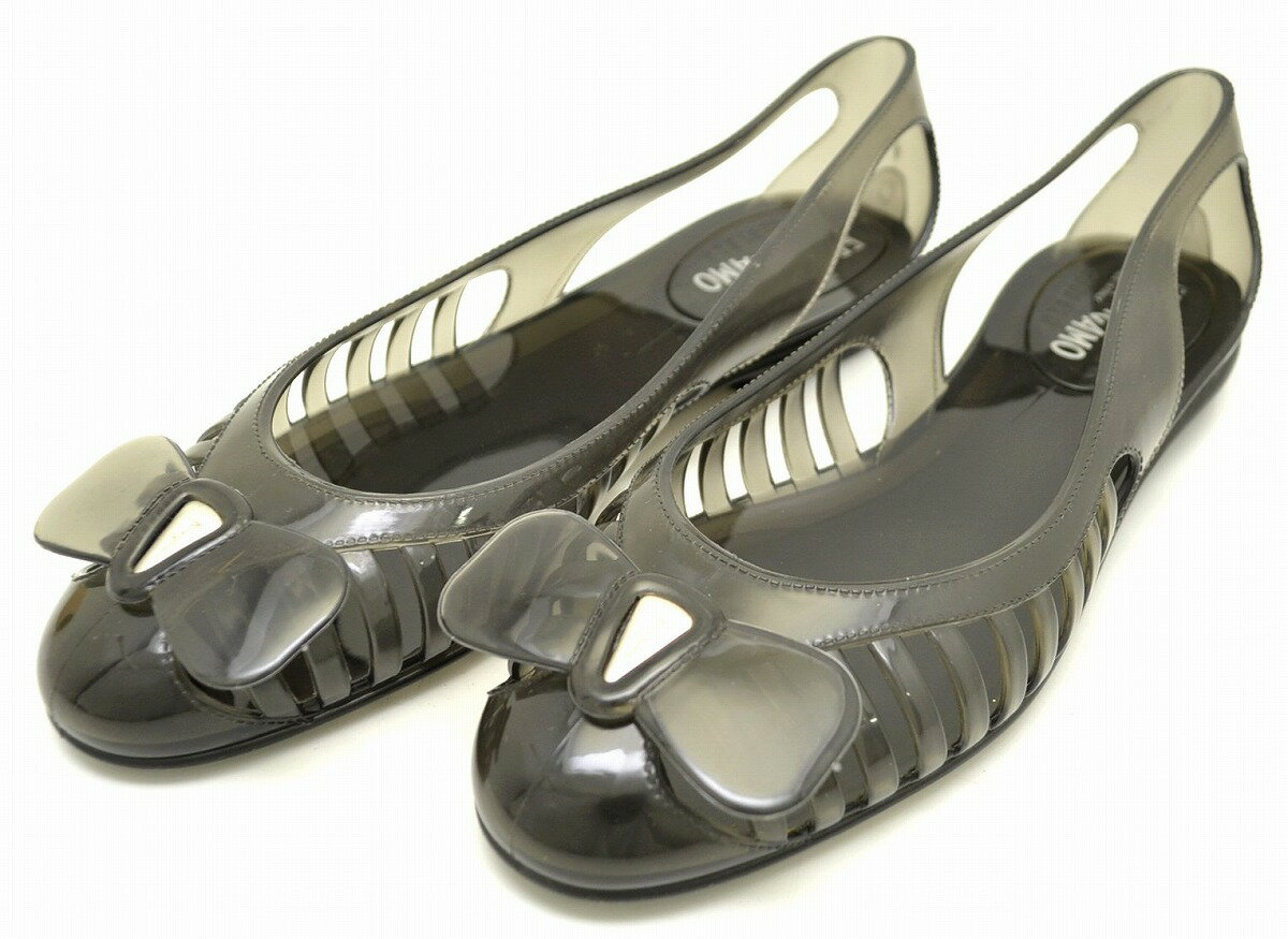【靴】Salvatore Ferragamo サルヴァトーレ フェラガモ リボン パンプス ラバー サンダル ビニール グレー #7 【中古】【u】【Blumin/森田質店】【質屋出店】のサムネイル