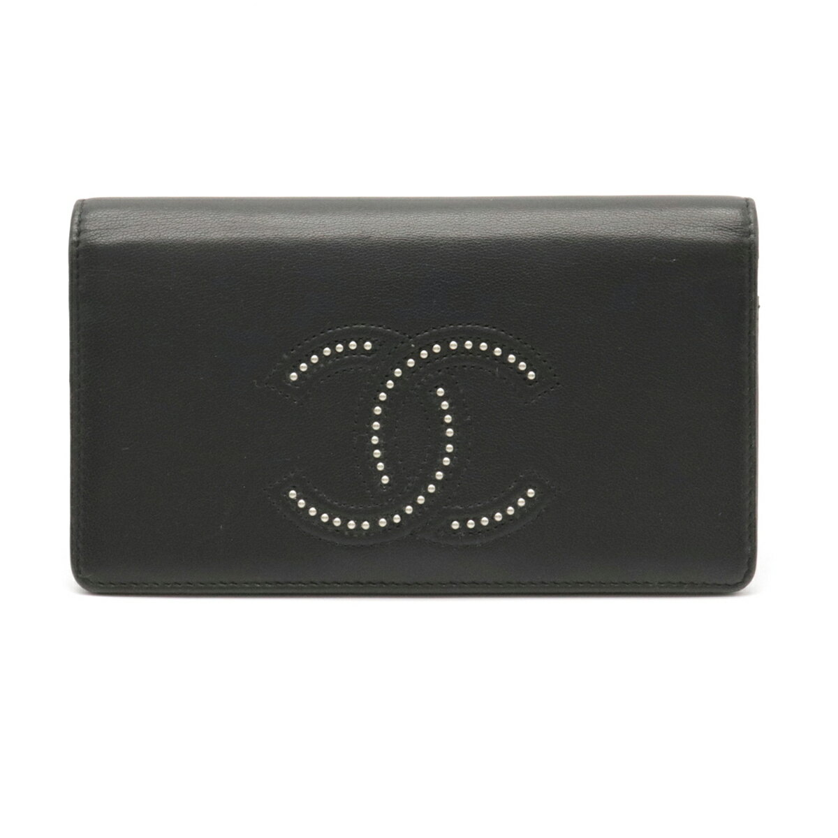 【財布】CHANEL シャネル ココマーク スタッズ 2つ折長財布 二つ折り長財布 ラムスキン レザー ブラック 黒 シルバー金具 A80332 【中古】