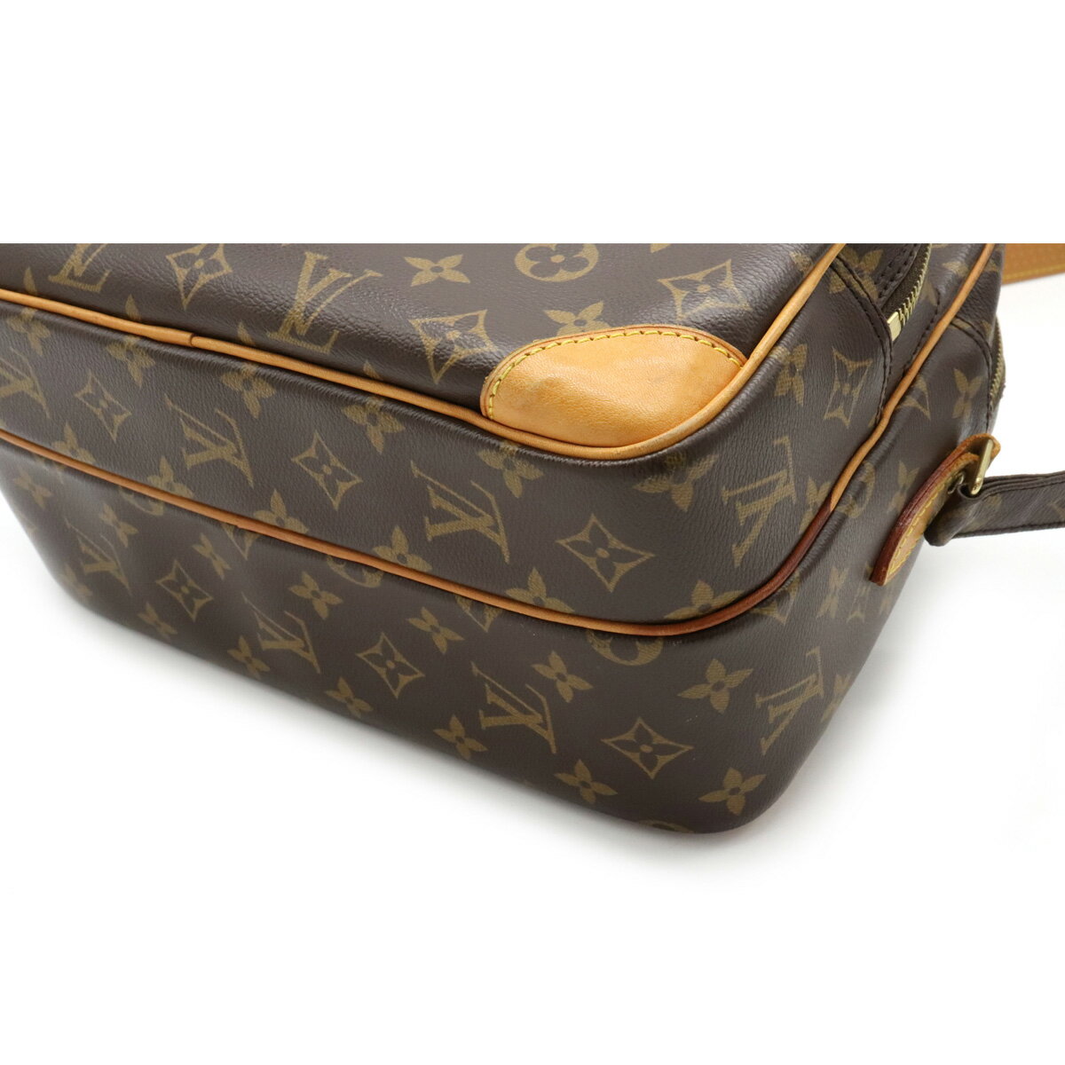 【バッグ】LOUIS VUITTON ルイ ヴィトン モノグラム ナイル ショルダーバッグ 斜め掛けショルダー メッセンジャーバッグ M45244 【中古】