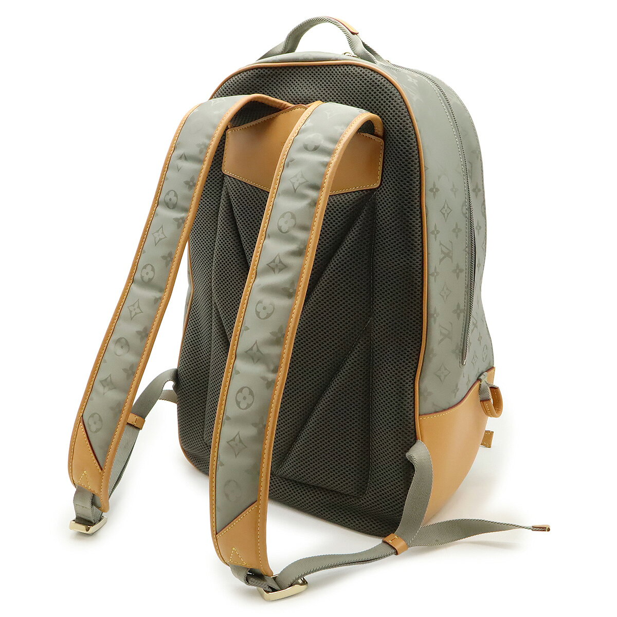 ブルーミン/森田質店のLOUIS VUITTON ルイ ヴィトン モノグラムチタニウム バックパック GM リュックサック 2018年秋冬メンズコレクション M43881 【中古】｜アングル2
