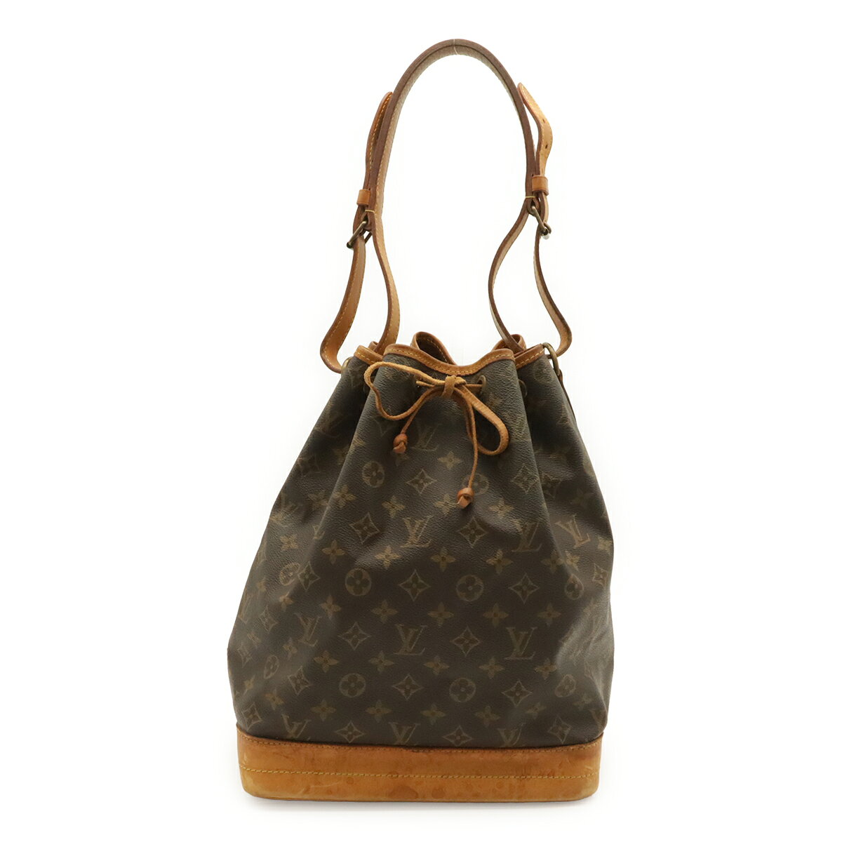 商品説明 程度 中古 Bランク サイズ W26cm H35cm D19cm ショルダー最長約70cm(両側5段階調節可、金具含む) 材質 モノグラム・キャンバス(PVCコーティングキャンバス) カラー ブラウン 付属品 なし 重さ 約630g コンディション 外側 型崩れ、角スレ、ヌメ革ヤケ、シミ、スレ、間口パイピング一部切れ、紐、サイドヒビ、表面若干の薄汚れ 内側 薄汚れ、シミ ショルダー ヤケ、シワ、シミ、金具跡、薄ヒビ 金具 くすみ、緑青 特記事項 製造番号 AR8905 コメント 使用感のあるお品物でございます。収納力抜群のオシャレな巾着型ワンショルダーバッグでございます。