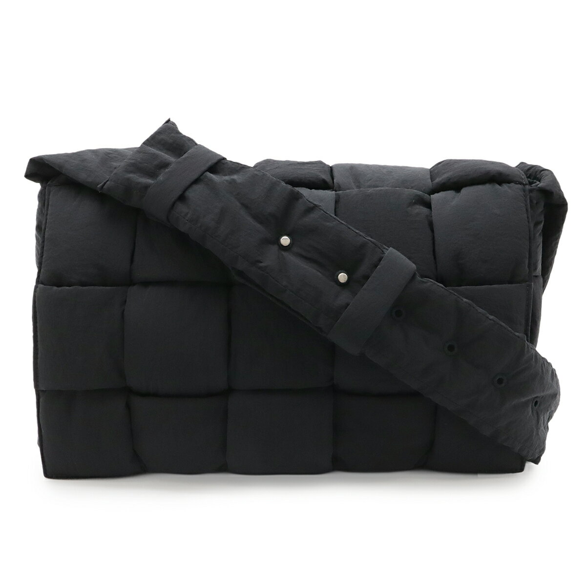 Rakuten - BOTTEGA VENETA ボッテガ ヴェネタ マキシ イントレチャート パデッドテック カセット ショルダーバッグ ナイロン ブラック 黒 690133 【中古】