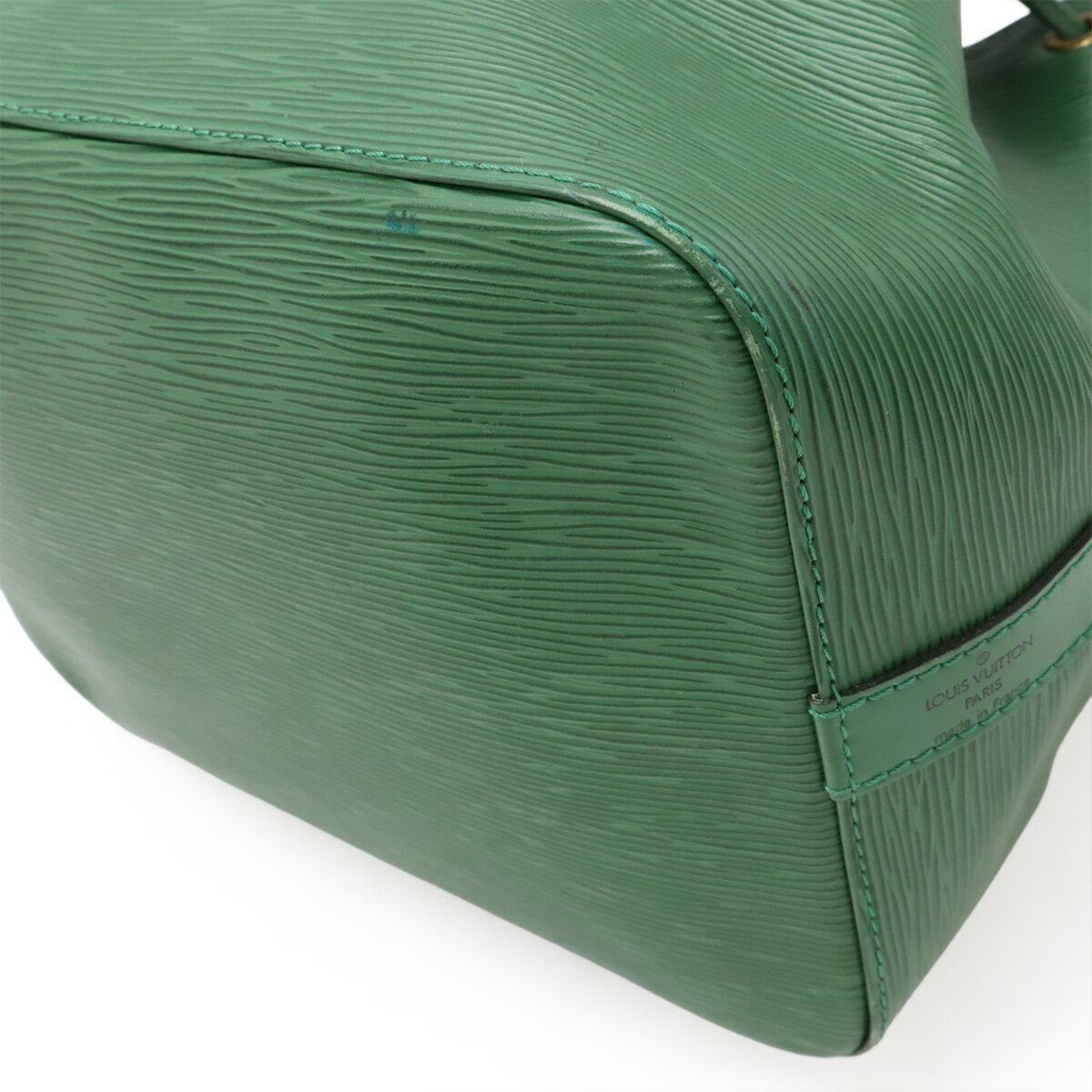 LOUIS VUITTON ルイ ヴィトン エピ プチノエ ショルダーバッグ セミショルダー ワンショルダー 巾着型 ボルネオグリーン 緑 M44104 【中古】