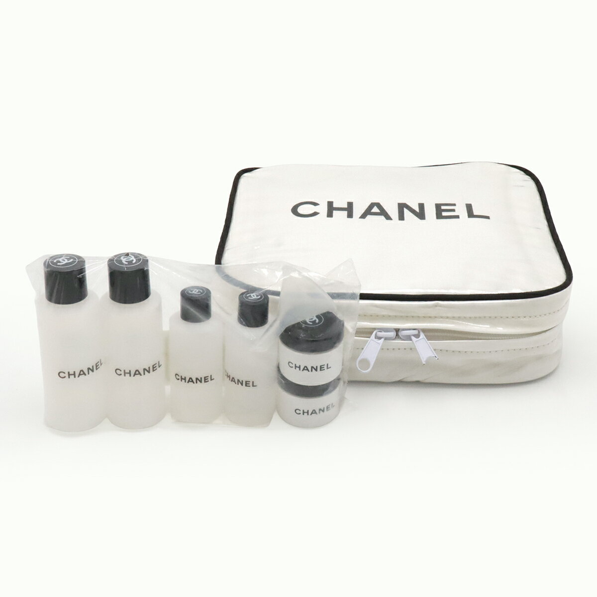 乐天商城 - CHANEL シャネル ロゴ スキンケアトラベラー トラベルポーチセット コスメポーチ 化粧ポーチ 小物入れ ビニール ホワイト 白 ブラック 黒 【中古】