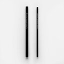 item:GSP Straws(Black) price:1,800yen+tax brand:GLOCAL STANDARD PRODUCTS（グローカルスタンダードプロダクツ） 2種類の太さのアルミ製ストローセット。ストローの太さはそれぞれ6mmと10mm。標準サイズ(φ6mm)のストローは通常の飲料を。またそれを収納できるケースはワイドストロー(φ10mm)としても使用が出来、果肉入りの飲料などを飲むのに適しているサイズになります。アルミ素材は熱伝導率が高いことから冷たい飲料をより冷たく飲める性質があります。 SPEC サイズ W200×φ6mm (小) / φ10mm (大) 　 材質 アルミニウム 　 生産地 新潟県燕市 ATTENTION --ご注文前にご確認下さい-- ※洗浄については通常洗いで問題ありませんが、筒中の洗浄がしづらい場合はストロー専用の洗浄ブラシが市販されていますので、そちらをご利用くださいませ。 ※食洗機の使用は問題ありませんが、アルミ本体に傷が付く場合があります。 ※タピオカや果肉入り飲料について。タピオカ、果肉のサイズによってはご使用できない場合があります。(ストローが詰まる原因となります。) BRAND 　 VARIATION こんな商品もおすすめ