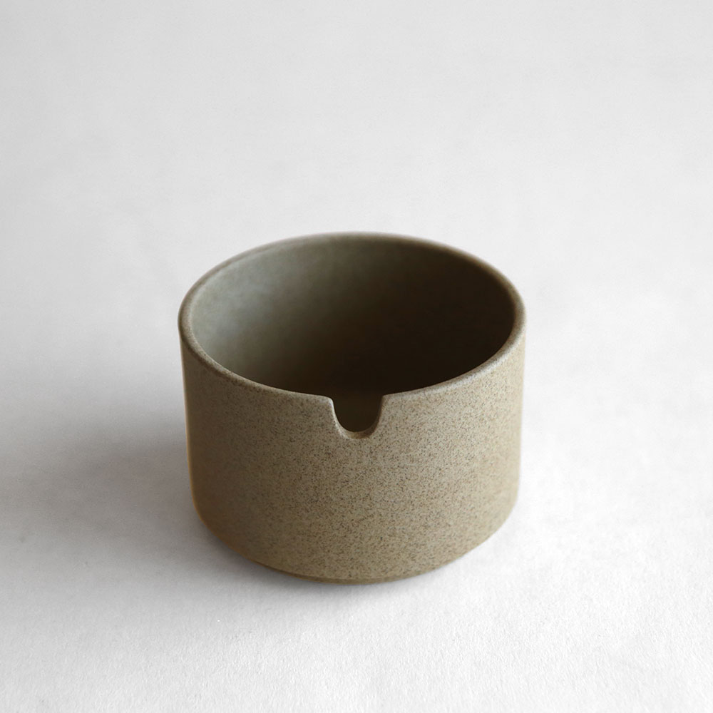 HASAMI PORCELAIN �ϥ��ߥݡ������ / ���奬���ݥå� HP017 �ʥ������Sugar Pot �Ⱥ����� ���� �Żҥ�� �������б� ���ե� �ץ쥼��� �����ҡ� �ƥ������å� �����å��� ����ץ� ���ʻȤ���118363