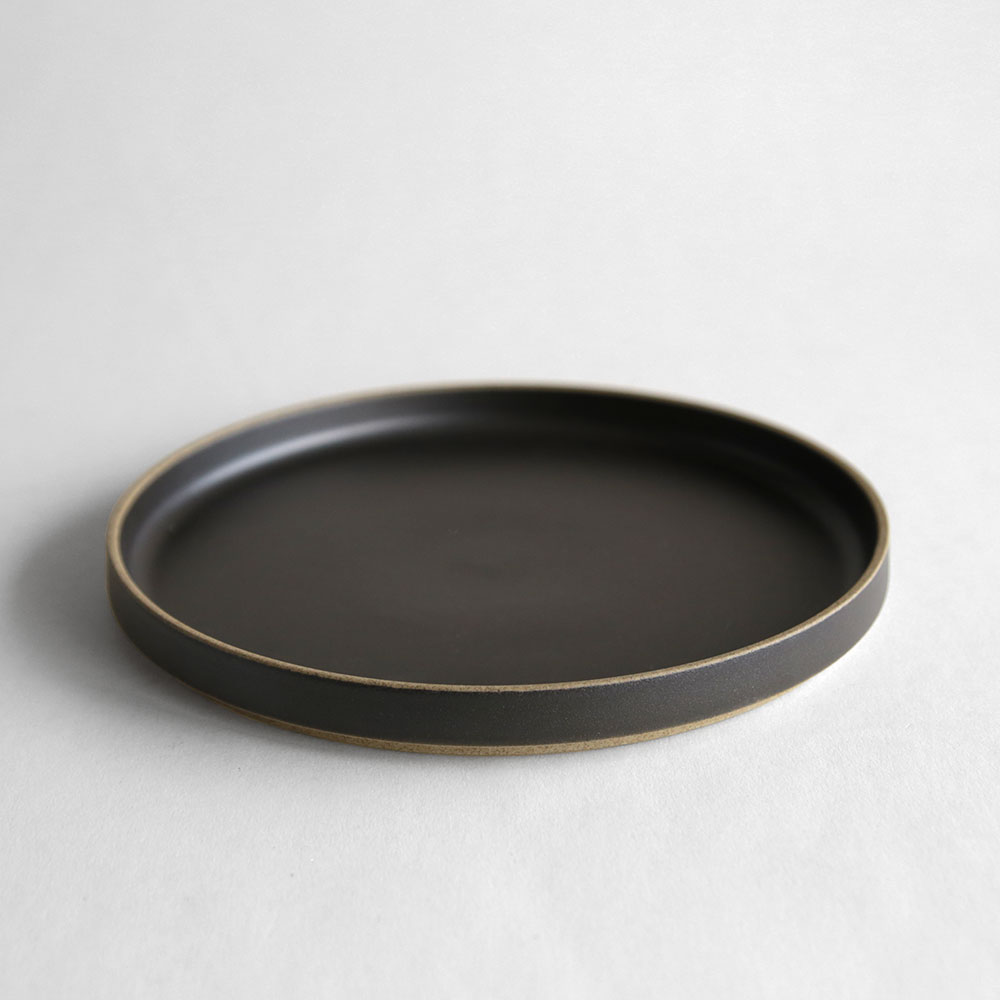 【あす楽対応】HASAMI PORCELAIN[ハサミポーセリン] / Plate φ22cm(Black)/HPB004【プレート/皿/ブラック/波佐見焼】[111142